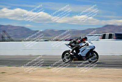 media/Mar-25-2024-Moto Forza (Mon) [[8d4319bd68]]/3-Intermediate Group/Session 4 (Front Straight Speed Pans)/